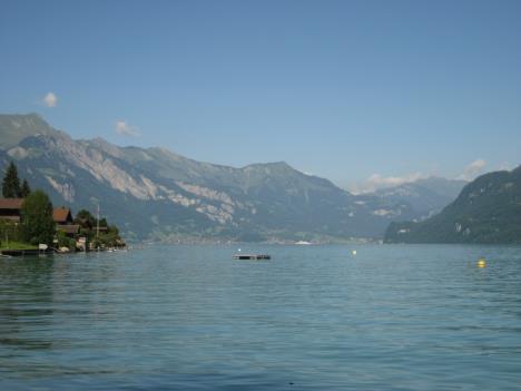Brienzersee 021.jpg   14kb   26.03.2021 22:38:13